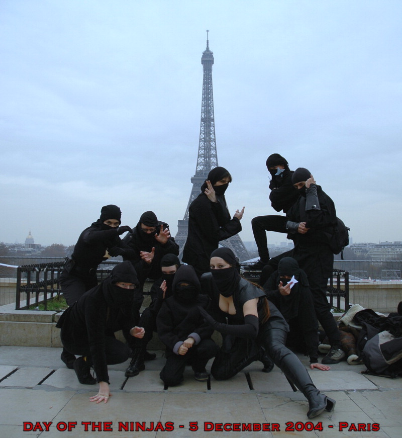 10 ninjas au Trocadéro